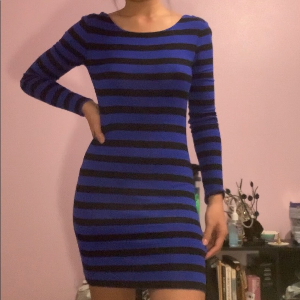 Forever 21 Long Sleeve Bodycon Dress